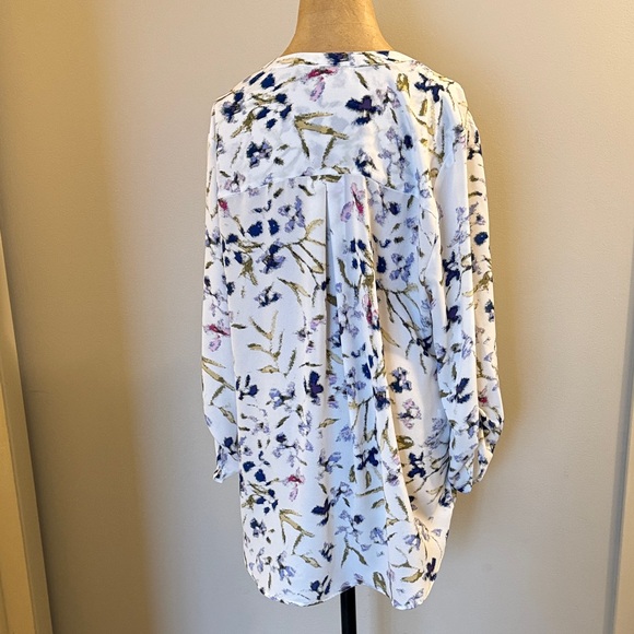 Daniel Rainn White Floral Blouse - Picture 6 of 8